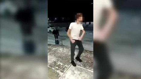 Парень вызвал на бой ДПС-ника: завирусившееся видео сняли во Владимирской области в 2023-м