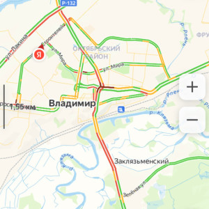 Водители встали в мертвой пробке на Судогодском шоссе во Владимире