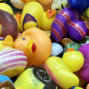 Во Владимире мужчина украл 26 игрушек из автомата и раздал девушкам