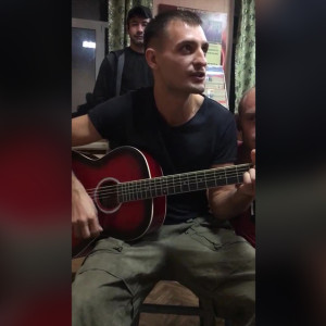 Мобилизованные владимирцы исполнили под гитару культовую песню «Кино»