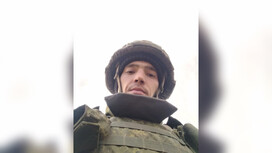 В честь погибшего владимирского бойца СВО Александра Смирнова откроют мемориальную доску