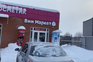 Во Владимире жители улицы Доватора пожаловались на «наливайку»