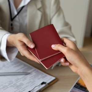 Двоих жителей Юрьев-Польского обвинили в организации канала незаконной миграции