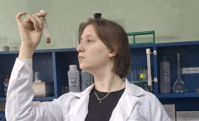 Студентка из Владимира создала самовосстанавливающийся бетон