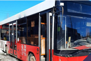 Во Владимире приставы арестовали семь автобусов
