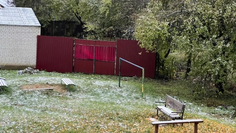 Владимир припорошило снегом