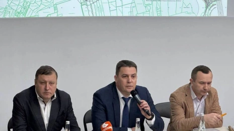 Мэр переложил вину за заброшенный парк у ДТЮ на жителей Владимир и их предков