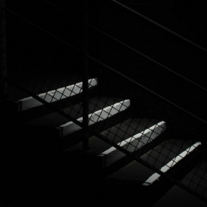 Во Владимире в подъезде дома на 16 этаже нашли труп человека