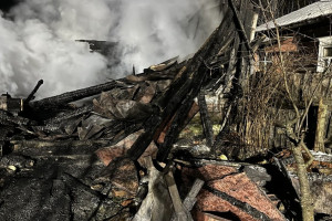 При пожаре в Гороховецком районе погибли 3 человека