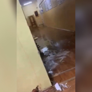 Во Владимире затопило школу №15