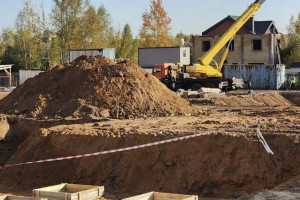 В Александрове подрядчик рискует сорвать строительство школы на 1100 мест