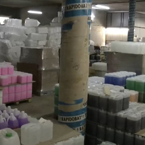 Во Владимирской области силовики накрыли нелегальное производство бытовой химии