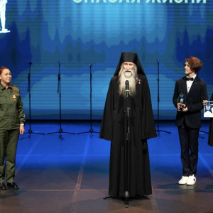 Семью бойцов СВО из Владимира наградили премией