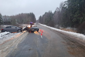 Во Владимирской области в аварии на обледеневшей трассе погиб 44-летний пассажир