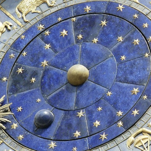 Удачный день у рыб и раков. Гороскоп на 15 декабря