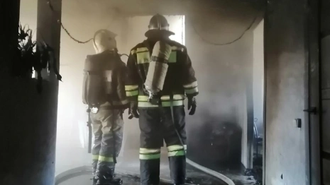 Под Собинской пожарные спасли из огня человека