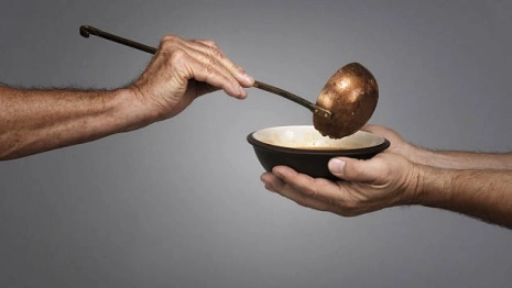 Жителя Владимира приговорили к 2 годам колонии за избиение любовницы половником