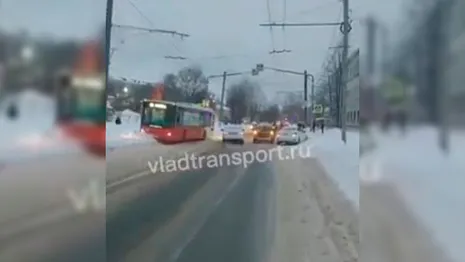 Во Владимире автобус сбил девушку