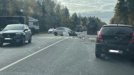 Полиция рассказала об аварии с зажатым в салоне водителем под Гусь-Хрустальным
