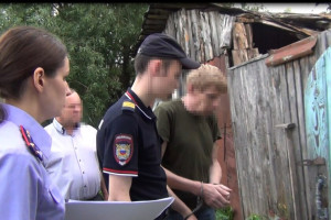Житель Владимира зарубил приятеля топором