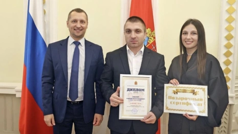 Во Владимире наградили 31 лучшего отца
