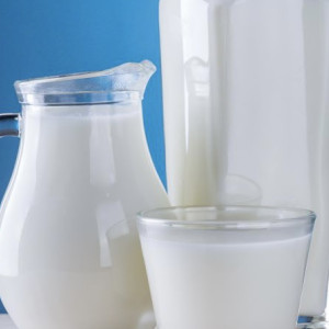 Диетолог Гинзбург назвал самые вредные для здоровья молочные продукты