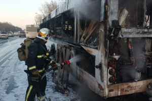 Во Владимире сгорел пассажирский автобус: появилось видео