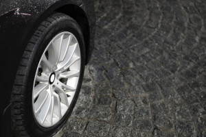 Владимирским автомобилистам посоветовали оставить зимнюю резину