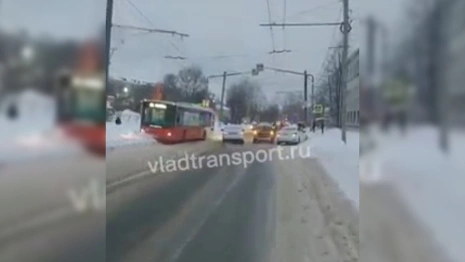 Сбитой автобусом во Владимире оказалась 17-летняя девушка