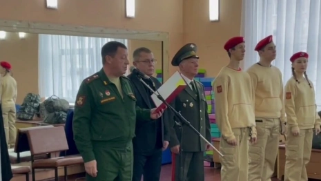 Более 10 владимирских добровольцев отправились служить 7 ноября