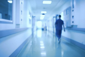 Во Владимирской области больше тысячи врачей пожаловались на лишение зарплат и премий