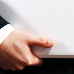 5 историй изгнания. Как и кого из владимирских чиновников и депутатов выставляли за дверь