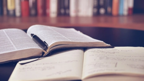 Во Владимире стала известна точная цена за курсы для церковных гидов