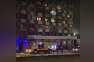 Во Владимире загорелось здание общежития в Добром 