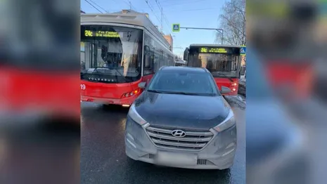 Во Владимире столкнулись легковушка и автобус №24с