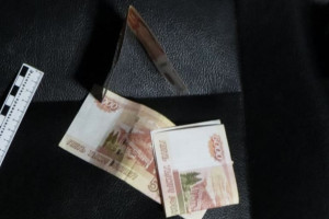 В Гусь-Хрустальном узбека арестовали за попытку дать взятку полицейскому