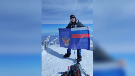 Сотрудник СИЗО из Кольчугино покорил Эльбрус