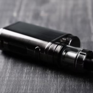 Во Владимире двое семиклассников подрались из-за вейпа