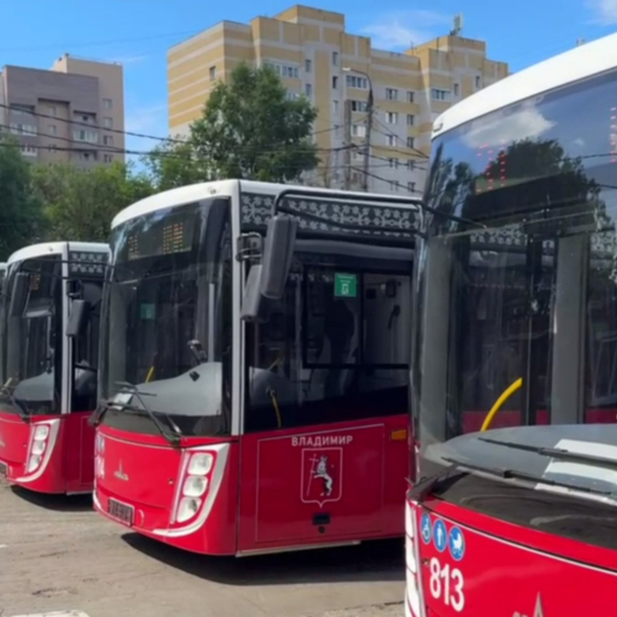 Во Владимир приехали новые 20 автобусов с валидаторами - День во Владимире