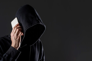 Суд заставил мошенника из Красноярска выплатить 1,2 млн рублей жертве из Владимира