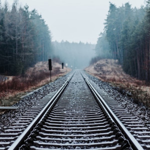 Во Владимирской области жители станционного дома испугались его обрушения