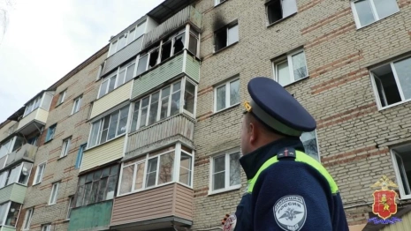В Юрьев-Польском полицейские спасли на пожаре двоих человек с ожогами и отравлением