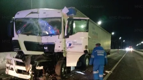 Спасатели деблокировали пострадавшего в ДТП с фурой на трассе М-7 во Владимирской области