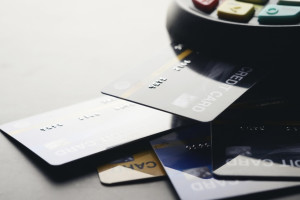 Армянина будут судить за 50 незаконных покупок с банковских карт владимирцев