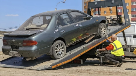 Во Владимире 6 машин эвакуировали на стоянку для автохлама