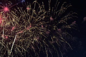 Появилось видео с концерта «На-На» и красочного салюта на День города во Владимире