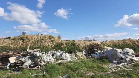 В Ковровском районе обнаружили огромнейшую стихийную свалку
