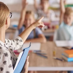 Во Владимирской области введут новые меры для защиты учителей при конфликтах