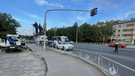 Во Владимире установили допсекции на светофоре