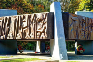 Во Владимире на улице Мира отремонтируют дорогу к мемориалу